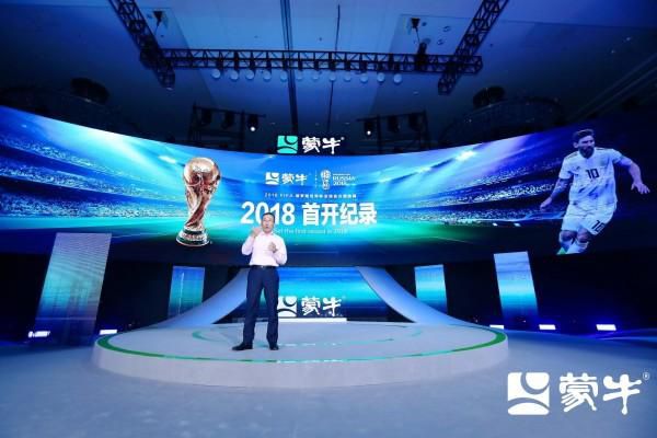 他将头埋进双腿间吮小核图片